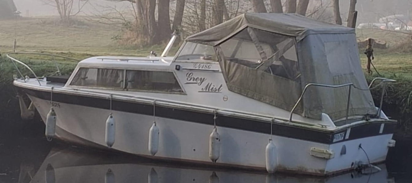Cleopatra 23 £7995